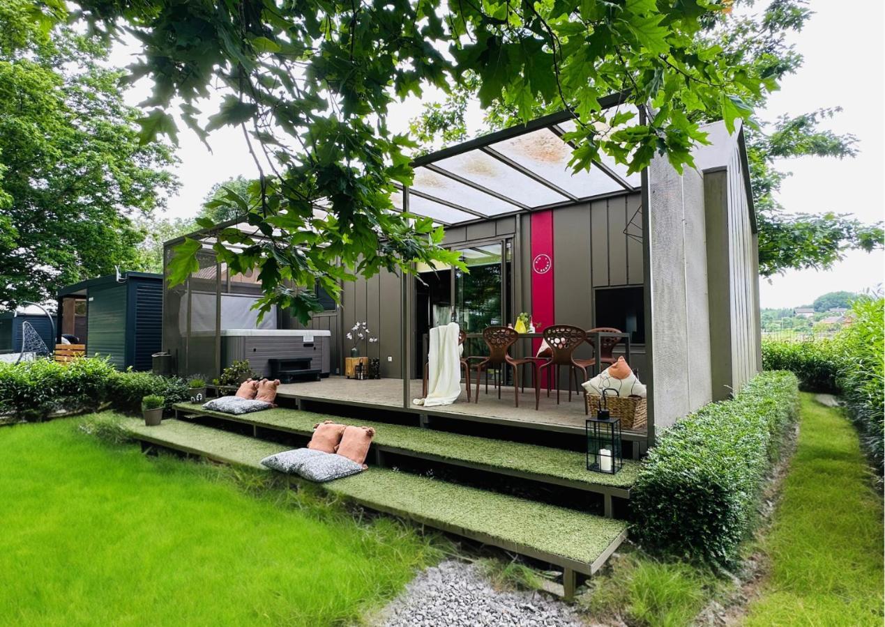 Magnolia House By The River Xl *